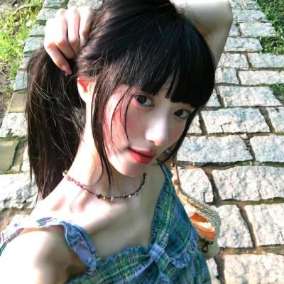 在我姐姐的婚纱里 在线观看